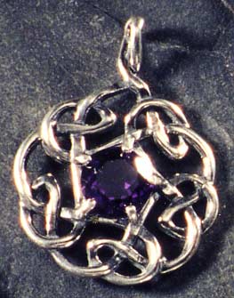 C1 Round Celtic Pendant Amethyst